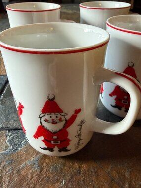 Vintage Georges Briard waving Santa mugs set of four circa 1971